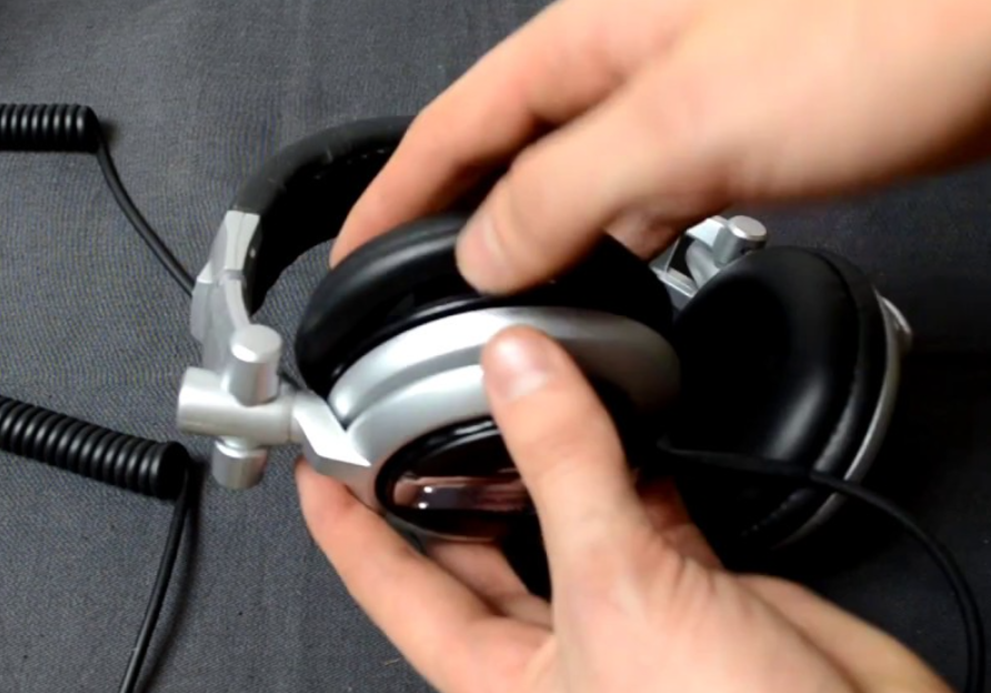 How To Replace Headphone Pads